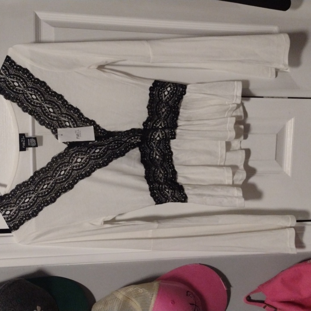 Long sleeve shirt